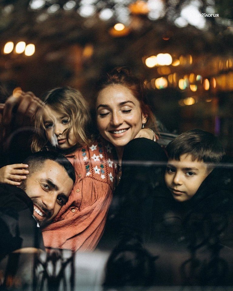  -      .   -  .   -  .