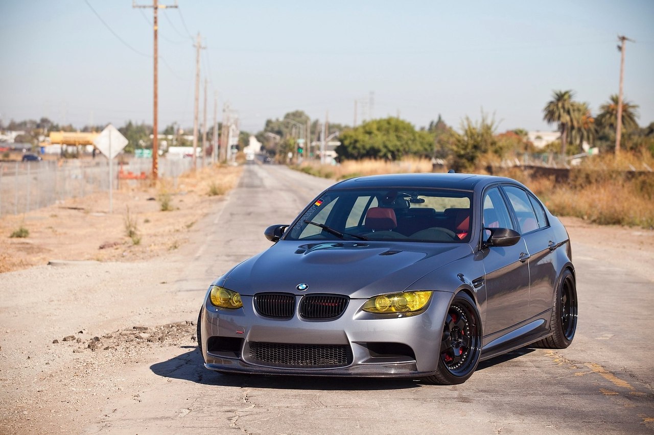 BMW M3 (E90)