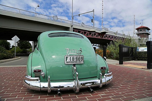 #bomb@autocult #lowrider@autocult #Fleetline@autocult 1948 - 4