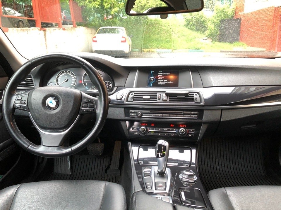  525d xdrive. 3 .  135000 .    ,    . ... - 4