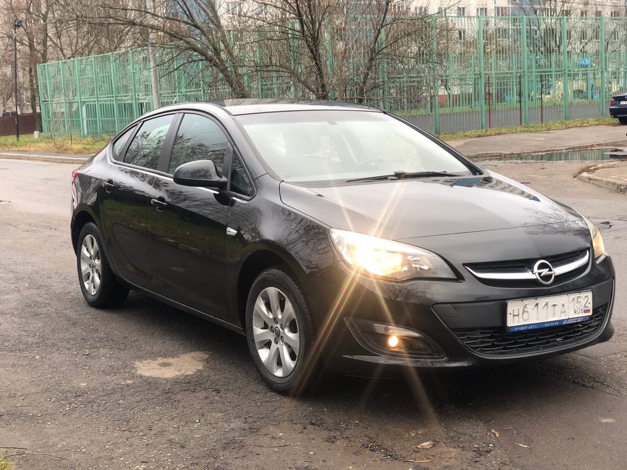 Opel astra J 1.6 .2014 .   2015  137000 1 !     ...