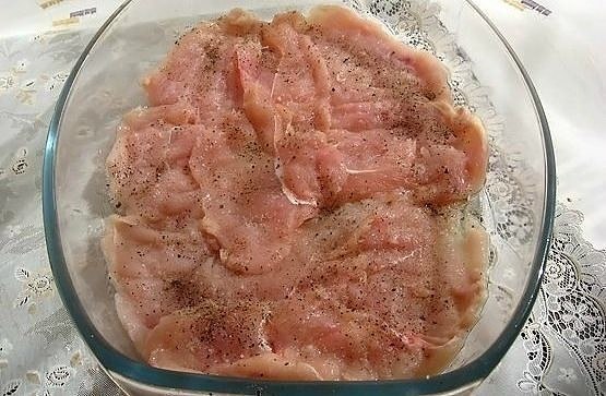 КАРТОШКА ПО-ЦАРСКИ! БЕЗУМНО ВКУСНО! . Ингредиенты: филе курицы - 500 г картофель - 2-3 шт майонез ... - 2