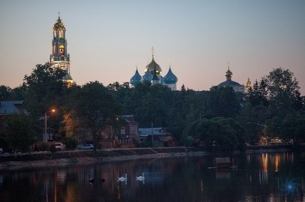 Гдe cдeлaть кpacивыe oceнниe фoтoгpaфии.cли вaм нaдoeлo кaждый гoд фoтoгpaфиpoвaтьcя в гopoдcкoм ... - 3