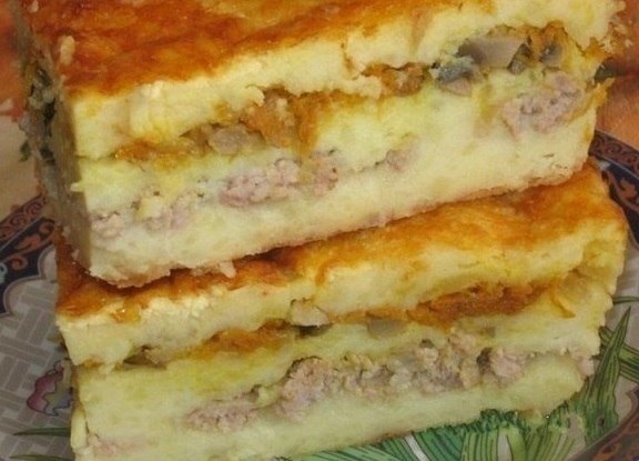7 рецептов картофельных запеканок! 1. Картофельная запеканка с сосисками и сыром Ингредиенты: ... - 4