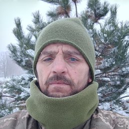 Олег, 50, Новомосковск