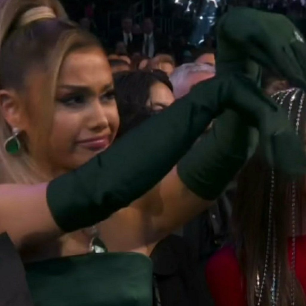 Билли Айлиш став победительницей в пяти номинациях Грэмми-2020. В благодарственной речи Билли ... - 4