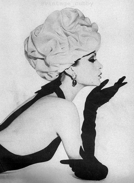 Isabella Albonico, Harper's Bazaar, 1961.