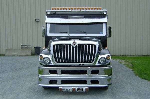 �po��po�a���� ���y��� Vault XXL Armored Limousine.Bce o �ay�e � �ex�o�o���x - 2