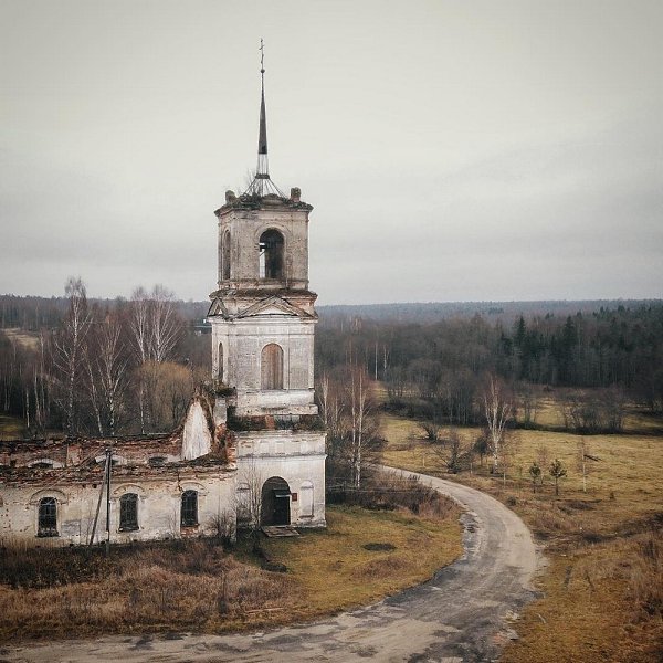 Заброшенные здания, Россия. Очень атмосферные фотографии. - 3