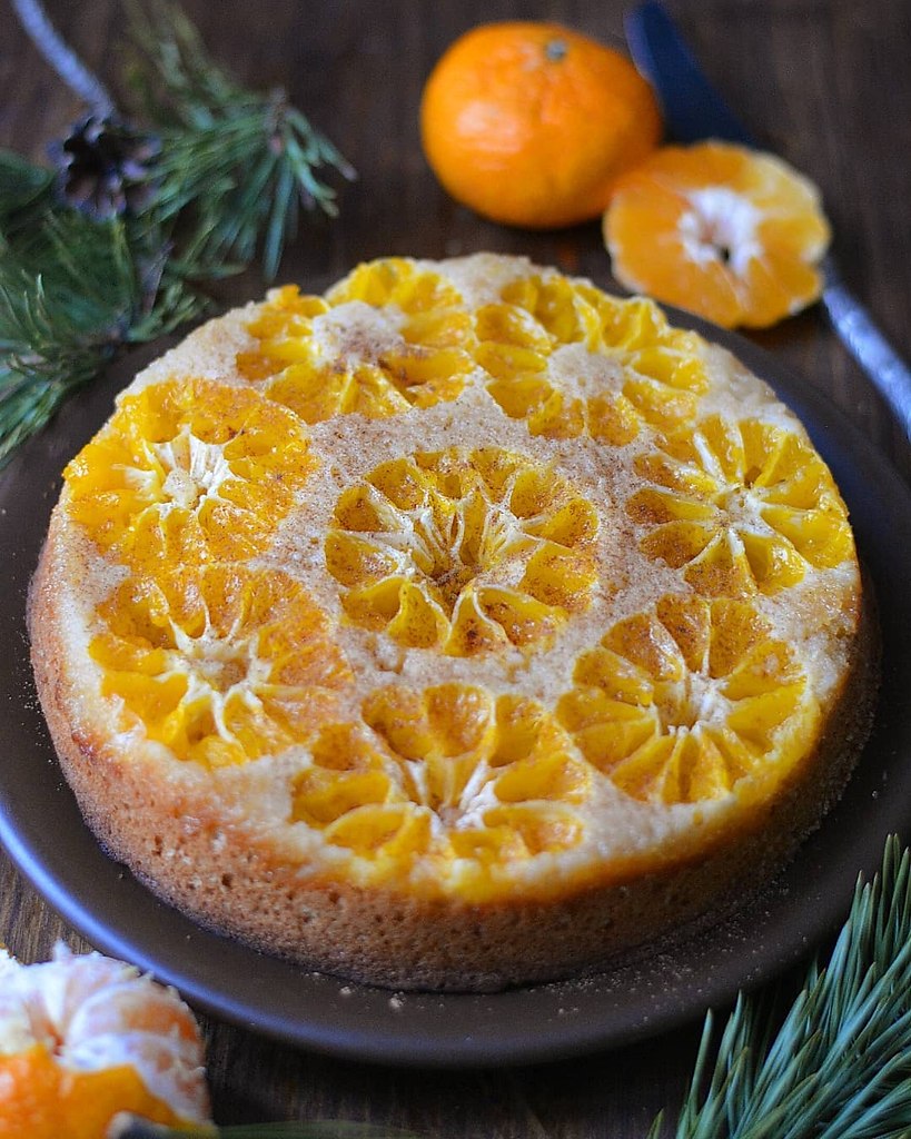 Пирог с мандаринами .Ингредиенты:Мандарины — 4–6 шт. (в зависимости от размера)Яйцо куриное — 3 ...