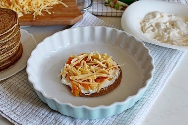 Печёночные мини-тортики.Ингредиенты:Печень куриная (или любая другая ) — 500 гМолоко — 0,5 ... - 7