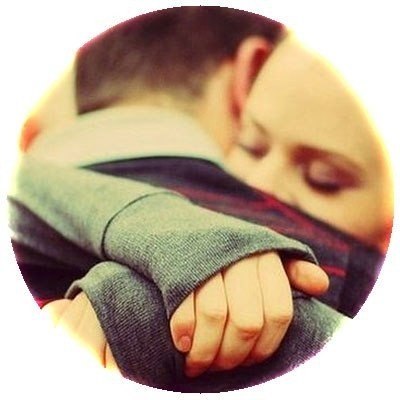 Жизнь всё расставит по своим местам. И каждый будет там, где должен быть. И в памяти останутся лишь ...