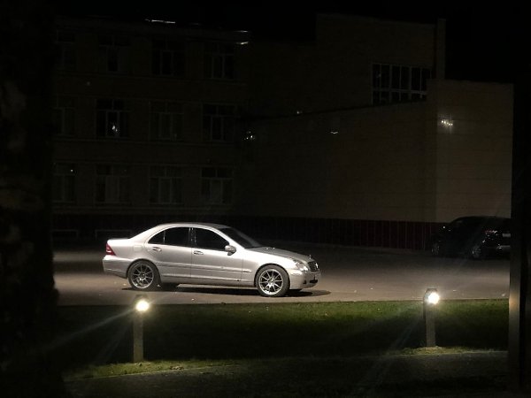 Город: Москва/Наро-Фоминск.Марка: Mercedes-Benz Модель: w203 c180Год: 2002 Цена: 340.000Пробег: ... - 8