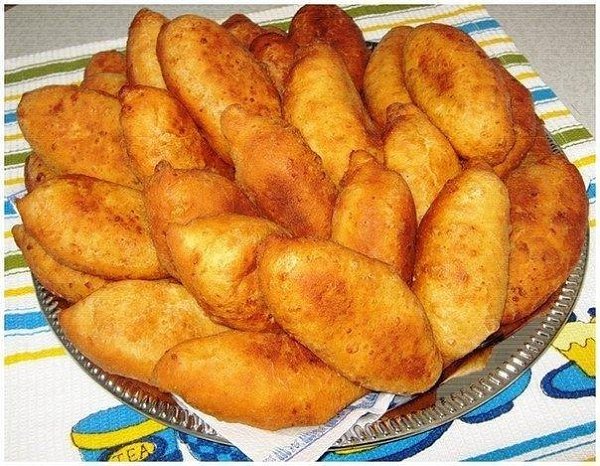 Жаренные творожные пирожки - ну очень вкусно.Пирожки просто тают во рту!Ингредиенты:Тесто ...
