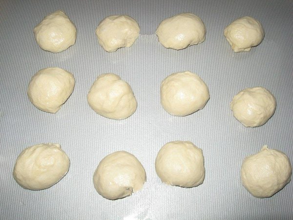 Жареные сосиски в тесте.Вкуснейшие, мягчайшие, воздушные, горяченькие... жареные сосиски в тесте. ... - 2