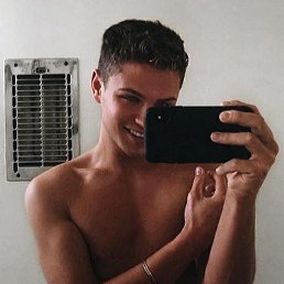 ���� Christian, ����������, 30 ��� - ��������� 5 ����� 2021