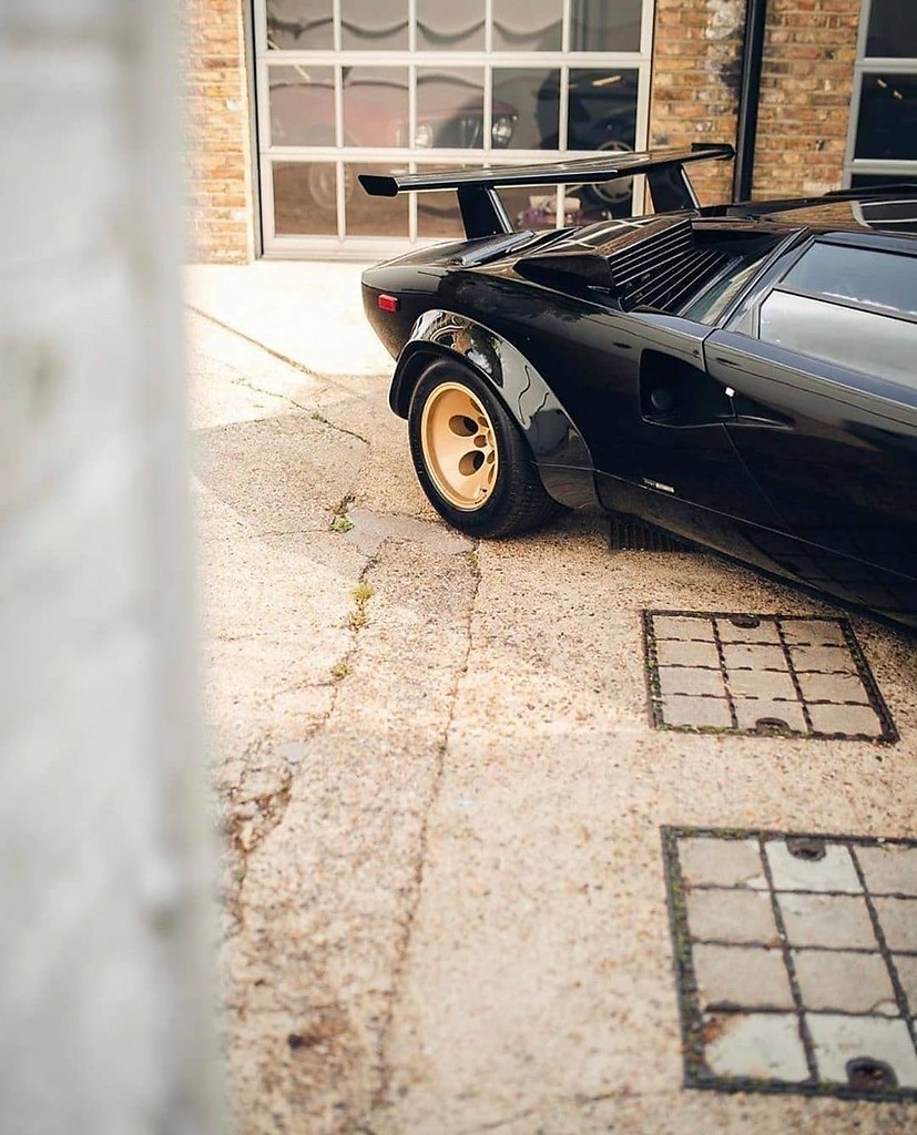 #Lamborghini@autocult - 6