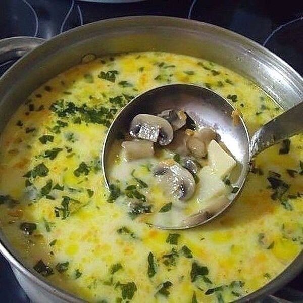 Самый вкусный грибной сливочный суп! Сочетание сливок, плавленого сыра и грибов — так вкусно, просто ...