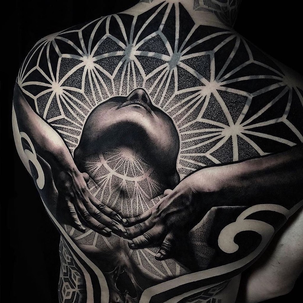  (blackwork)        .   ,   ... - 10
