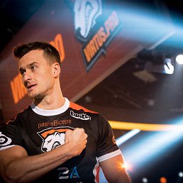 ������4��, ������, 24 ����