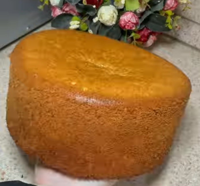 ШИФОНОВЫЙ БИСКВИТ.Яйца - 6шт Сахар - 180гр Мука - 240гр Крахмал - 30гр Разрыхлитель - 10гр Ванильный ...