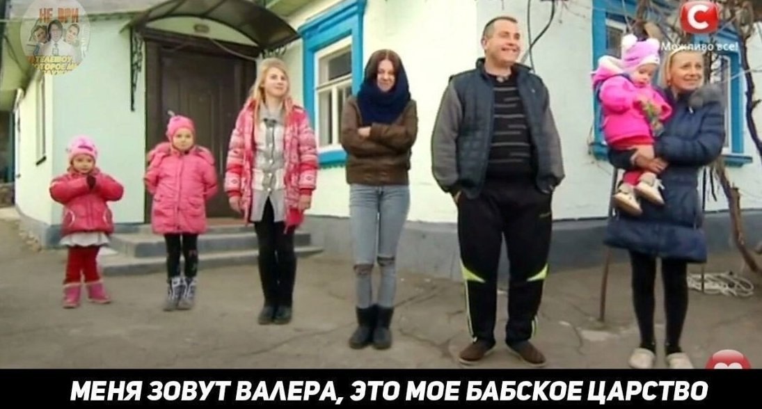        )