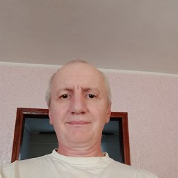 Vladimir, 56, Марганец