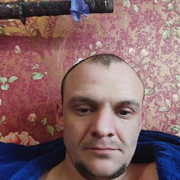 Виталий, 36, Красноармейск