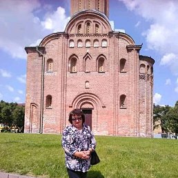 Olga, 66, 