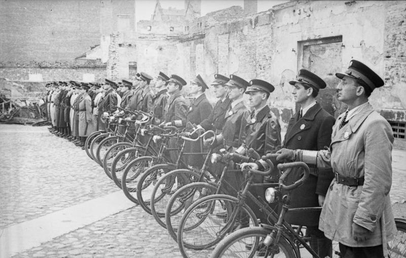     (Jdische Ghetto-Polizei)   ,  1941 .