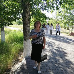 Antonina, 55, 