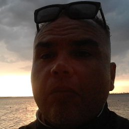 Alexandro,  , 44 