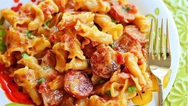 Как приготовить макароны. 5 вкусных рецептов. 1. Макароны по-флотски Ингредиенты: - мясной фарш ... - 4