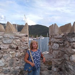 Natalia, , 58 