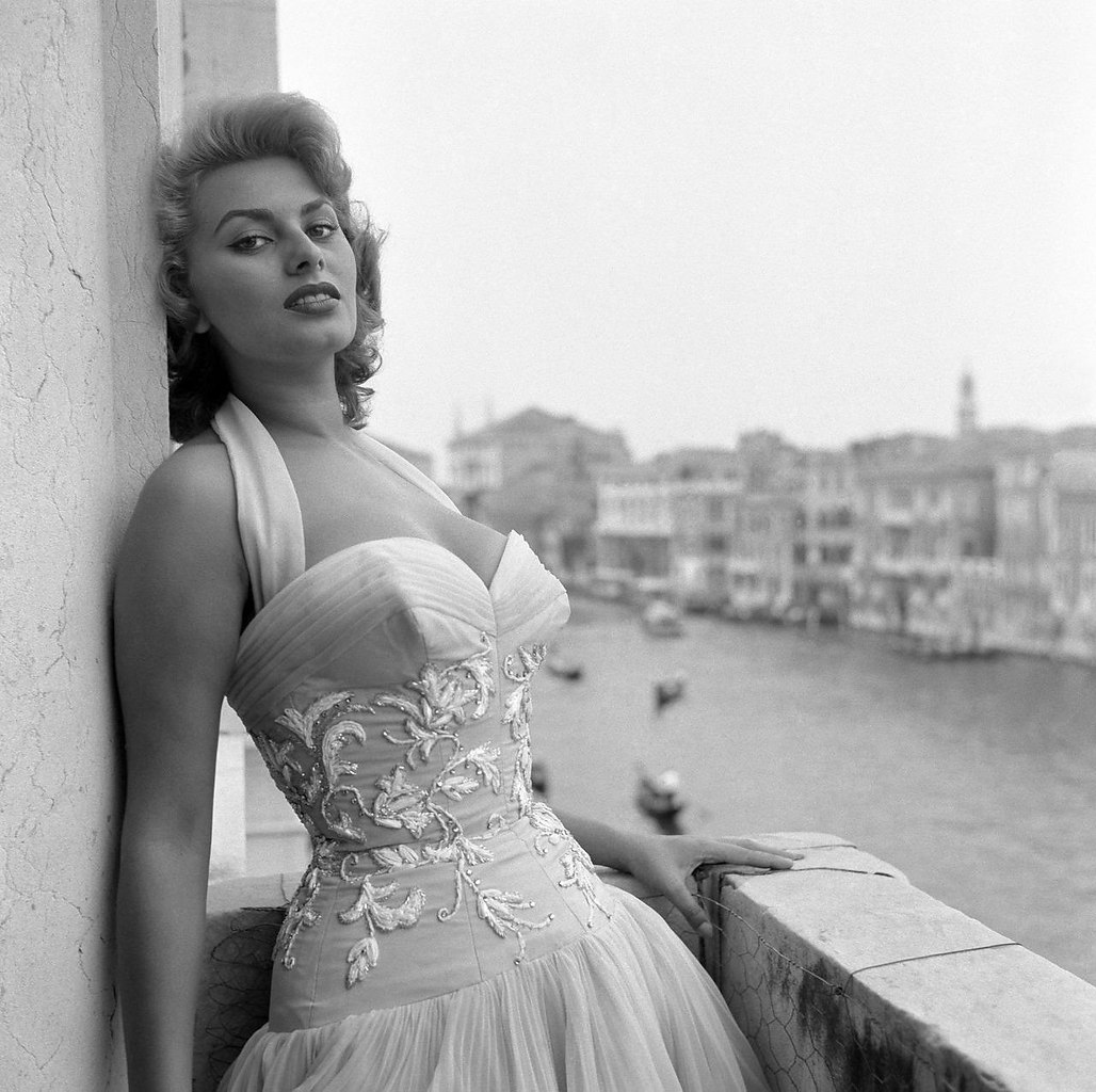  , 1955 .