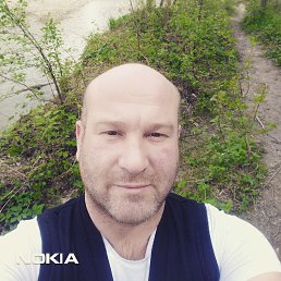 Erkan, 43, 