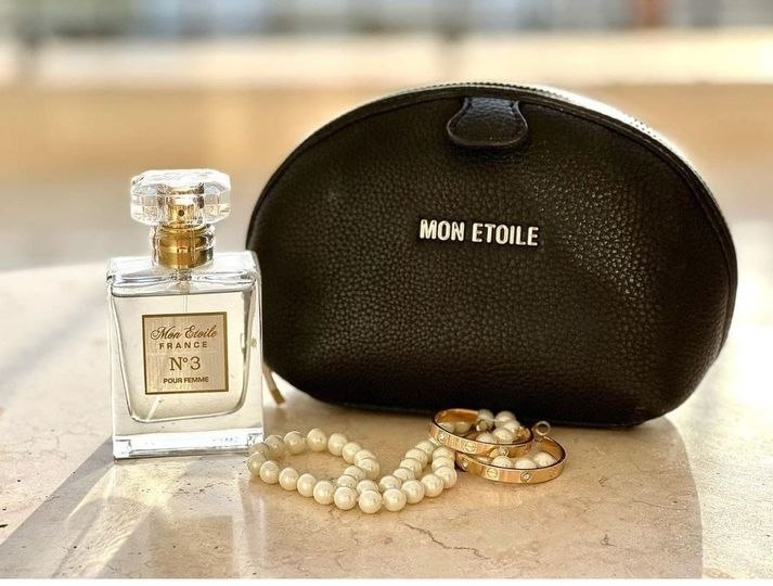 Mon Etoile international - ,  