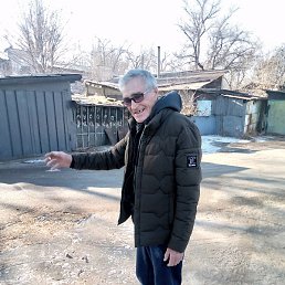 ������, ������, 42 ����