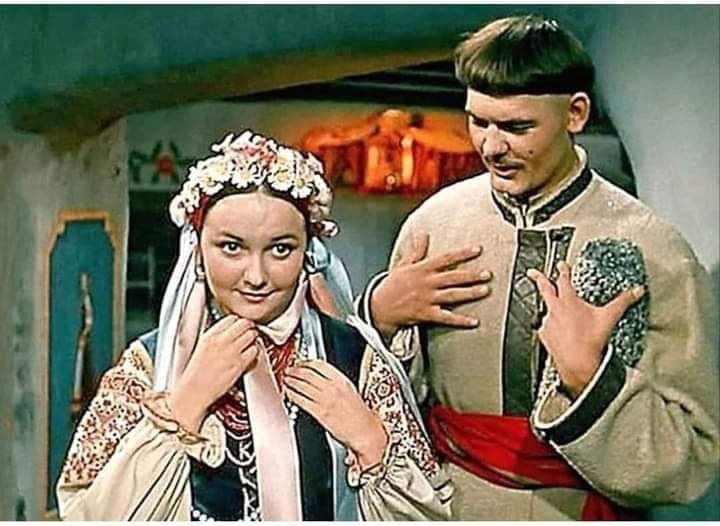 В начале 1962 года на экраны вышла картина Александра Роу под названием "Вечера на хуторе близ ...