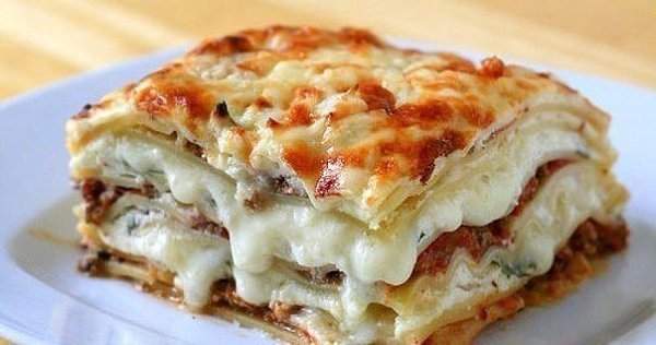 ГОТОВИМ САМУЮ ВКУСНУЮ ЛАЗАНЬЮ .1. КЛАССИЧЕСКАЯ ЛАЗАНЬЯИНГРЕДИЕНТЫ: 20 мл растительного масла, 500 г ... - 2
