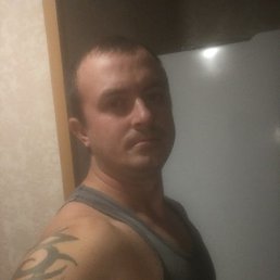 ������, ������, 33 ����