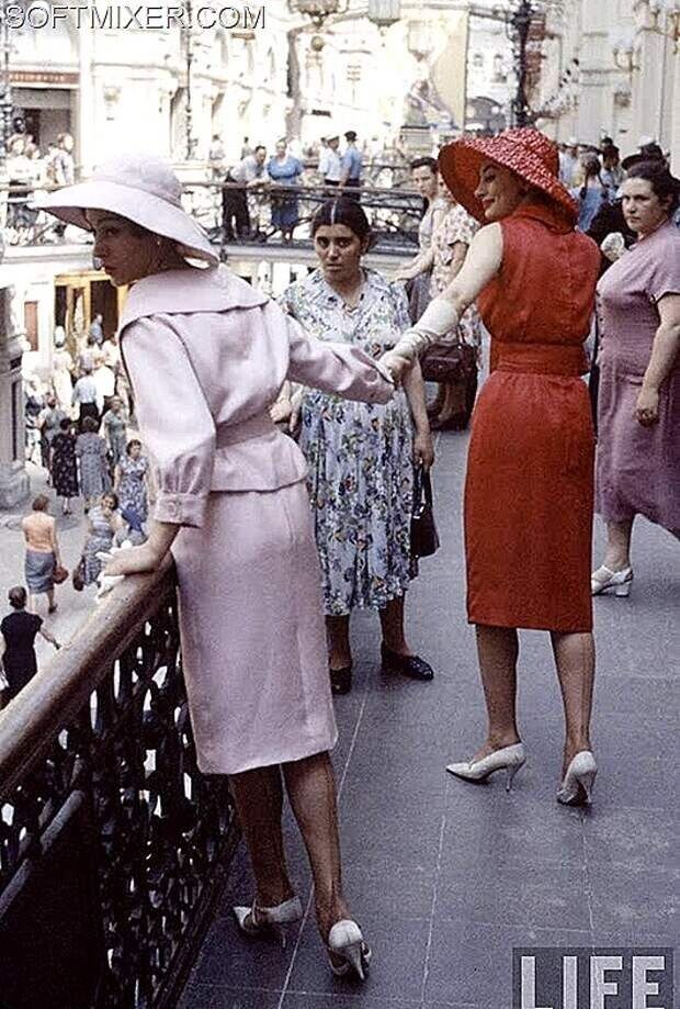 Christian Dior  , 1959 :     .    ... - 8
