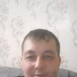Александр, 37, Канаш, Чувашская 