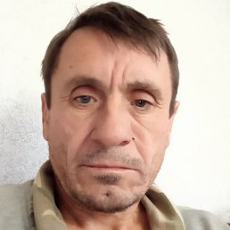 Victor, , 52 