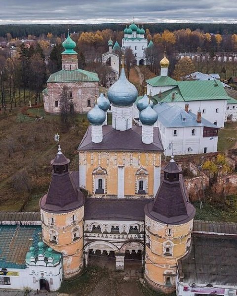 Борисоглебской монастырь- крепость недалеко от Ростова Великого. Борисоглебский на Устье Ростовский ... - 4