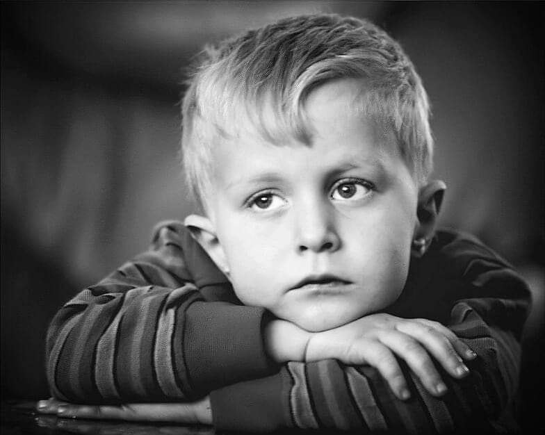 :) – Какой красивый у тебя свитер, мам! – восхитился Мальчик. – Ох ты! – всполошилась Мама. – Я ведь ...