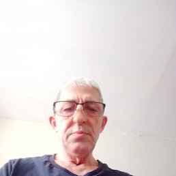 Petr, �������, 66 ���
