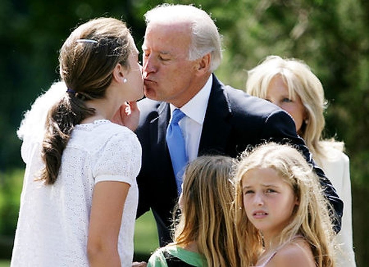 President's Daughter Twerking