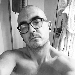 Alberto, , 43 