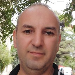 Zaur, , 42 